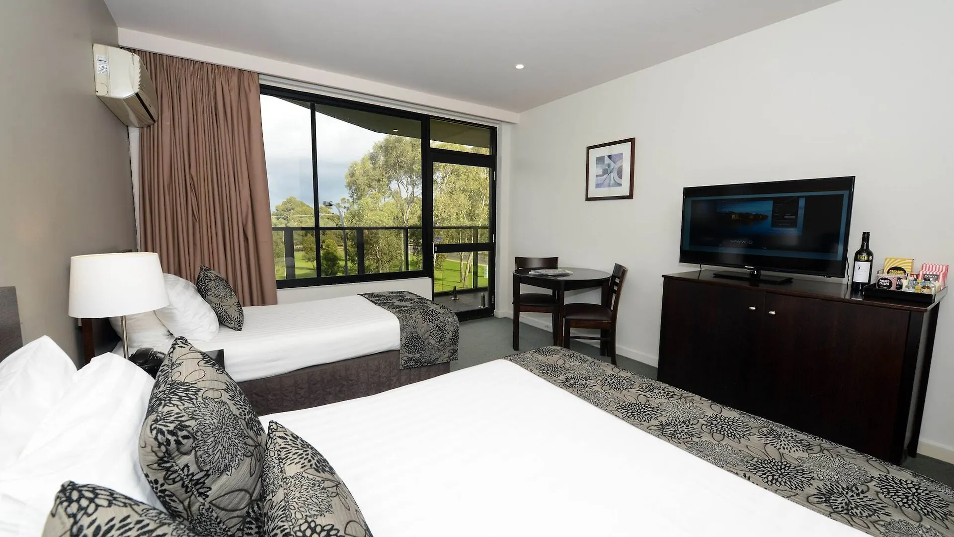 Hotel Rydges South Park Adelaide