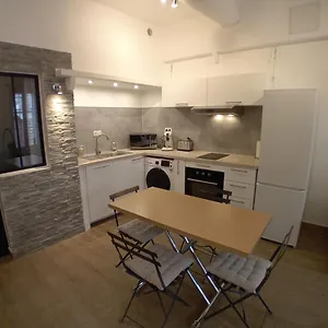 11 Rue Vauban Apartment
